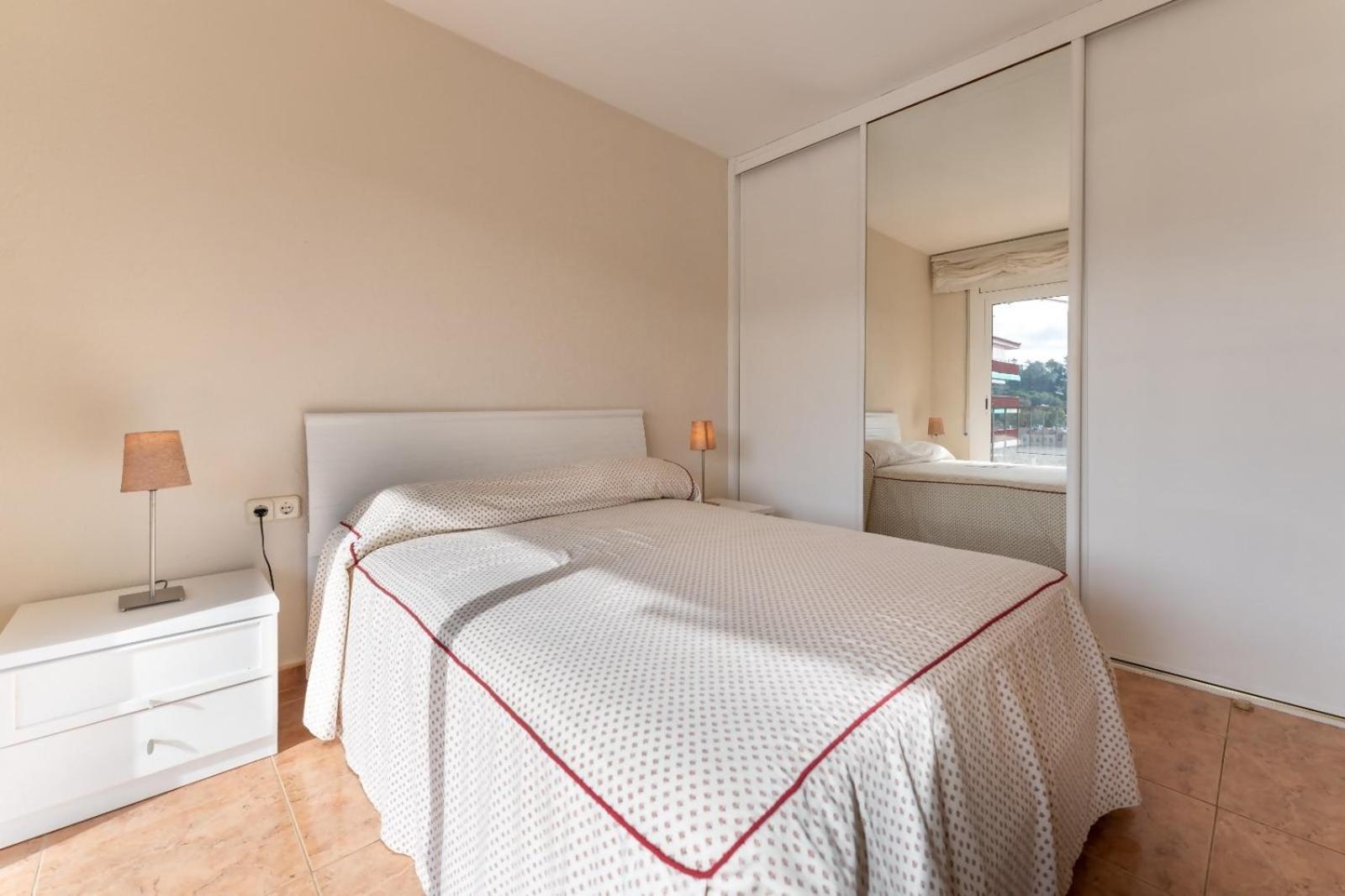 Apartamento Pau Picasso Con Terraza Tossa De Mar Tossa de Mar Exterior foto
